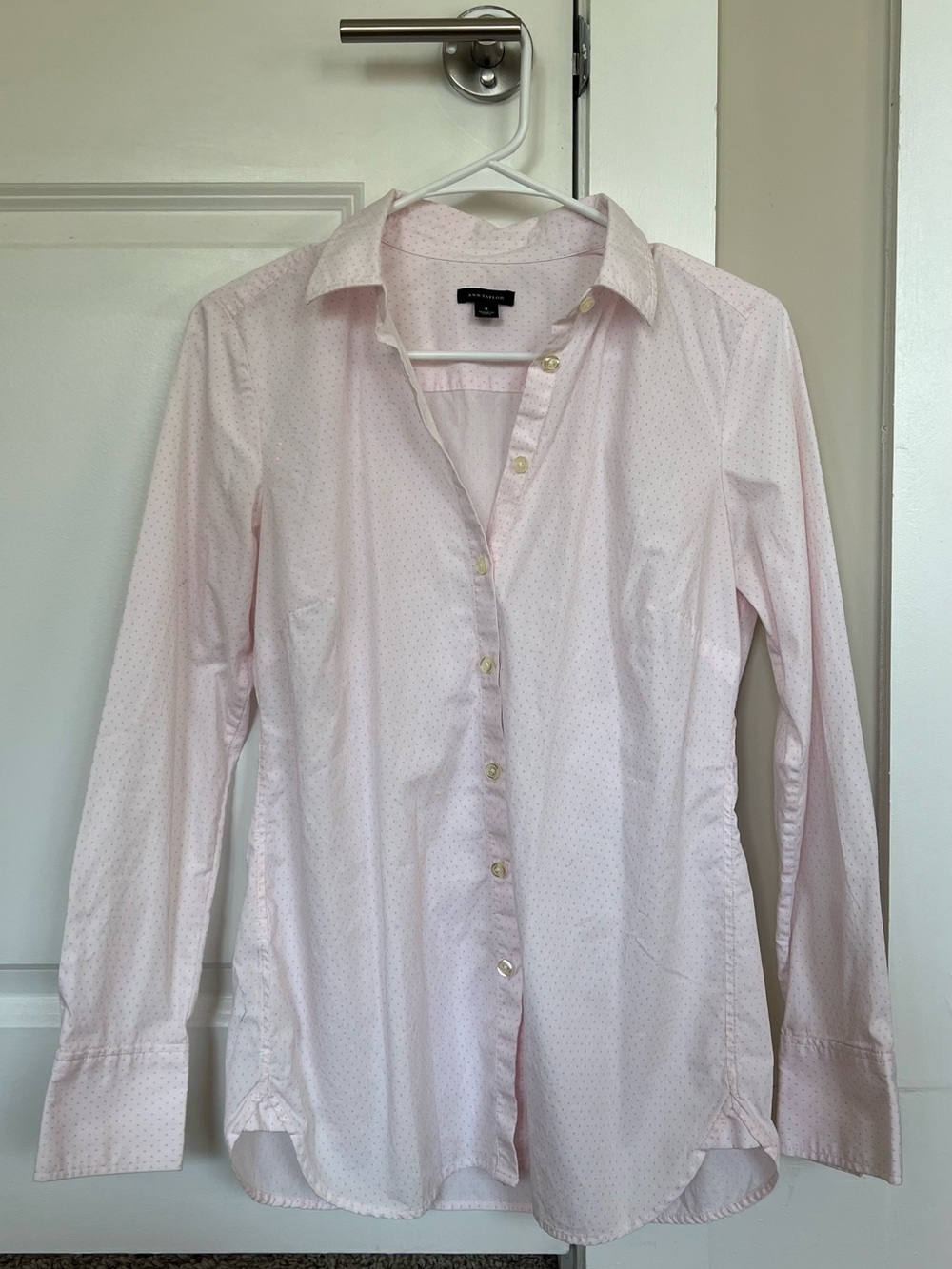 Ann Taylor pink patterned cotton dress shirt